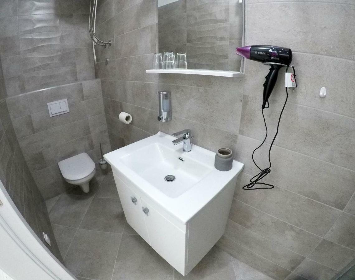 Guesthouse Villa Domenico Lozovac Bagian luar foto